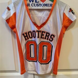 Hooters Jersey